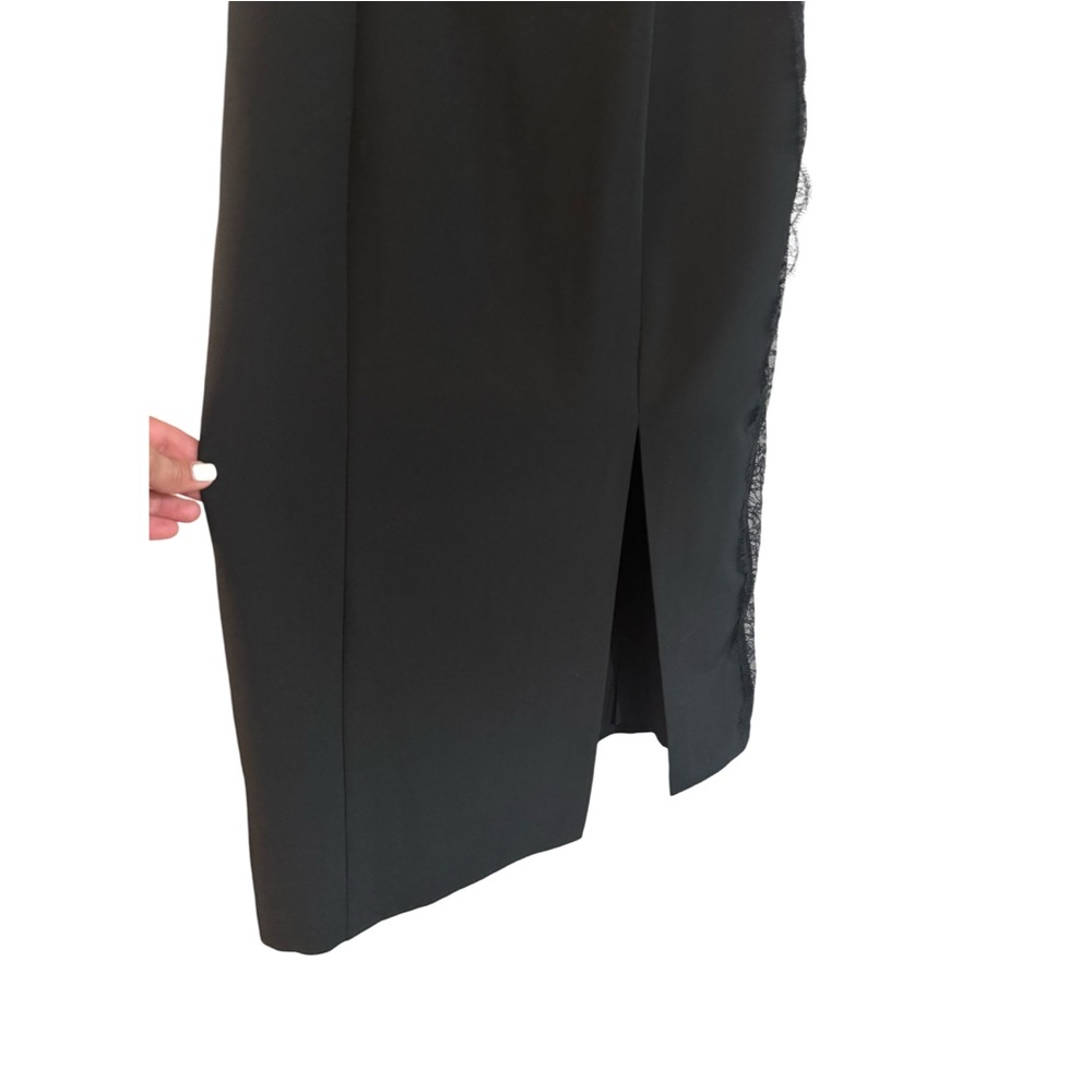 French connection Lace black dress with a slit
Brand new with tags - Picture 3 of 5